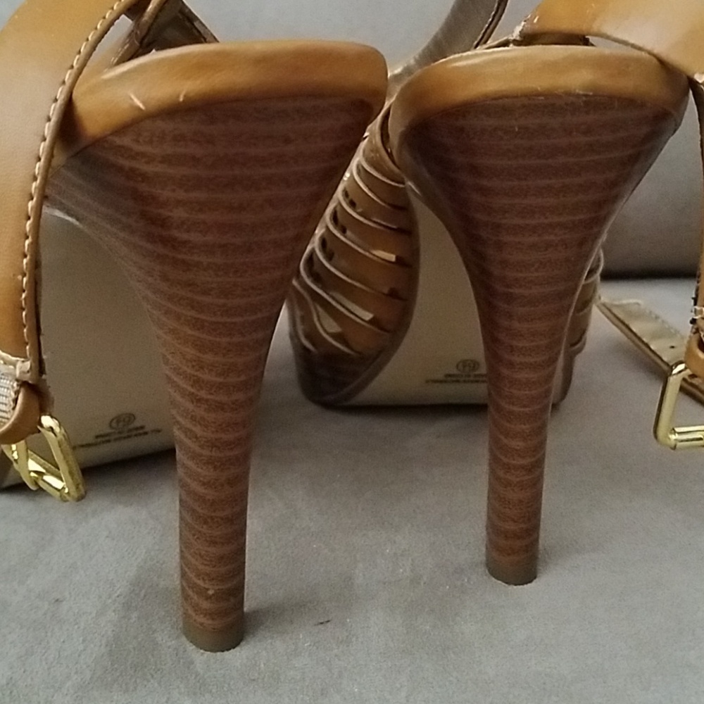 Delicious sandals - Picture 8 of 8
